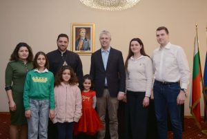 Производственият сектор в Китай продължава да се разширява, показват данните