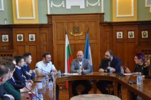 Столичната община закупи и предаде за ползване на Общинска полиция 4 нови високопроходими автомобила