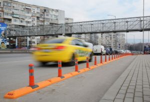 Apple тества модела DeepSeek, но преминава към Alibaba за AI функции в Китай · TechNode