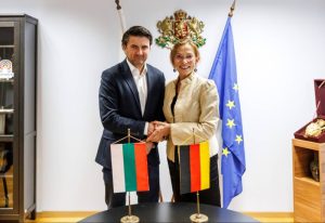 BESCO стартира второто турне на инициативата „Policy in the Bar“ в Стара Загора и Пловдив