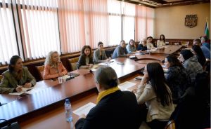 Покана за провеждане на публична дискусия относно предложението за годишен план за социалните услуги на Столична община за 2026 г.