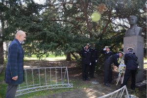 Резервоари с първична вода дълбоко в Земята