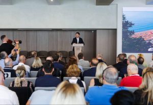 Ледът и снегът като мост към общия просперитет