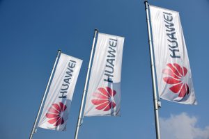 Серията Huawei Mate 80 ще използва новия чипсет Kirin 9030, който предлага с 20% по-висока производителност спрямо предшественика си.