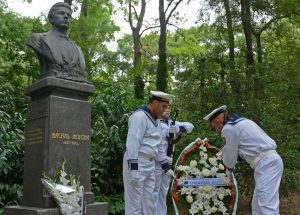 Мъж загина, след като се блъсна в трактор на пътя между Стряма и Калековец