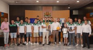 Китай настоява за възстановяване на стабилната глобална верига за доставки на полупроводници