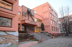 Фирмата майка Yangtze Memory получава инвестиция от 222 милиона долара, оценка надхвърля 22,4 милиарда долара · TechNode