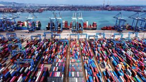 Ръстът на износа на Китай се забавя през август под несигурността на Shadow of Trade War