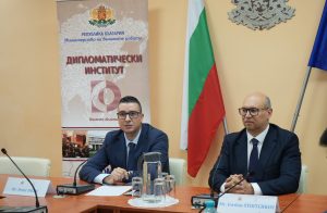 Две инфекциозни болести са добавени към категория B за внимателно наблюдение