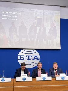 Министерството на младежта и спорта работи целенасочено за активното включване на младите хора в обществения и политически живот