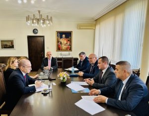 Кметът Пенчо Милков и вицепремиерът Гроздан Караджов обсъдиха бъдещето на интермодалния терминал и транспортната свързаност на Русе