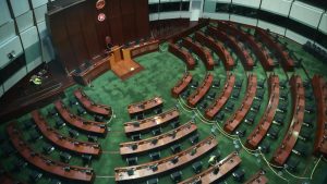 Още 2 депутати в Хонконг се отказват от изборите Legco, като общо 8 до 8