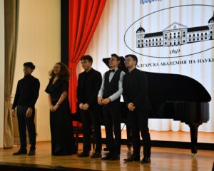 MUSICORUM VIA представи „Музика в черно и бяло“ – Българска академия на науките