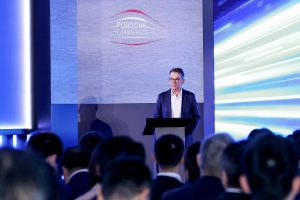 Porsche отваря интегриран R&D Hub в Шанхай