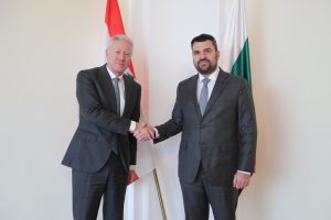 Овощарите получиха над 1,8 млн. лева за втория етап от помощта за зимни пръскания