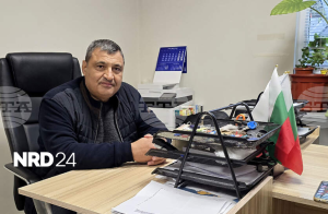 Си призовава за изграждане на силата на Китай в образованието, научните технологии, таланта