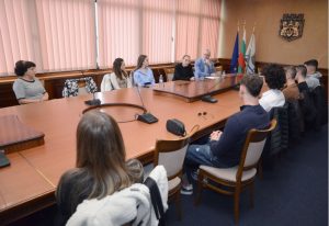 Азиатски фирми търсят технологични партньорства