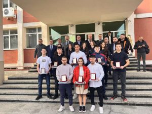 Пенчо Милков награди най-добрите възпитаници и треньори на Спортното училище