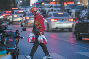 JD ще инвестира в жилища за служителите по доставката