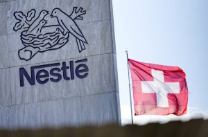 Изтеглянето на формулата на Nestle разтърсва малайзийските родители: „на кого ще се доверим?“