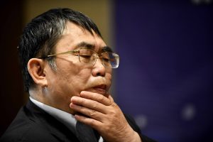 „Go Sage“ Nie Weiping приветства и скърби