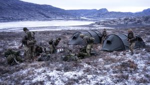Тръмп изпраща „страхотна“ болнична лодка за лечение на „болни“ хора в Гренландия