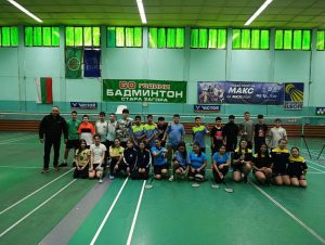 Млади спортисти показаха хъс и отборен дух на Областния кръг на Ученическите игри по бадминтон в Стара Загора