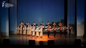 Общински фолклорен ансамбъл „Загоре“ с впечатляващо представяне в Бургас