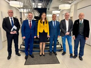 Министър Щонова: Ще работим в пряк диалог с бизнеса