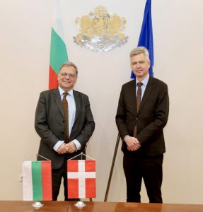 Министър Юлиян Попов се срещна с посланика на Дания Негово Превъзходителство Флеминг Стендер