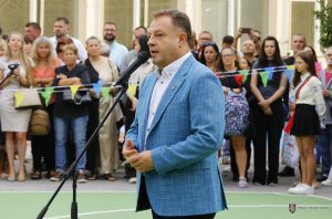 Даниел Панов обяви ден ваканция за учениците по повод Празника на Велико Търново