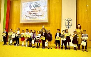 Повече от 370 ученици се включиха в тазгодишното издание на конкурса рецитал „За да я има България“