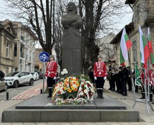 С възпоменателна церемония в Русе беше почетена паметта на Баба Тонка