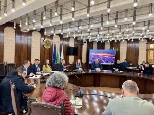 Кметът Пенчо Милков и екипът му представиха пред медии актуална информация за инфраструктурни, социални и културни проекти