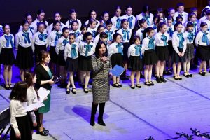 „Давате надежда, че образованието съхранява вечните ценности“ – Надежда Чакърова на юбилея на ОУ „Кирил Христов“