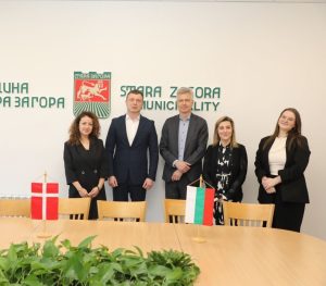 Зам.-кметът Светослав Колев приветства посланика на Дания в България Н. Пр. Флеминг Стендер