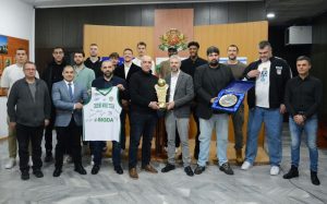 Кметът Благомир Коцев посрещна носителите на Купа „България“ – БК „Черно море Тича“