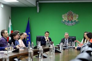 Монтана разширява паркирането в централната градска част и въвежда електронна система за сигнали