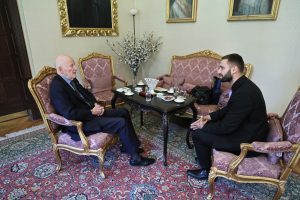 Заместник-министърът на транспорта и съобщенията Мурад Тюрк проведе среща с цар Симеон II