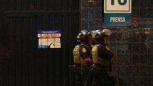 1 загинал при трагедията на футболния стадион в Перу, десетки ранени