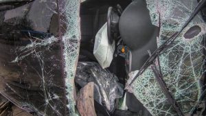 Катастрофа между камион и трактор по пътя София