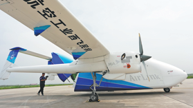 Търговският товарен дрон HH-200 завърши дебютния си полет