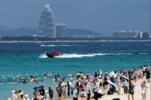 Секторът на услугите става основен двигател на китайската икономика