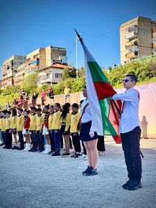 Кметът Пенчо Милков уважи патронния празник на ОУ „Никола Обретенов“