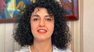 Лежащият в затвора ирански нобелов носител Мохамади е „критичен“ след инфаркт