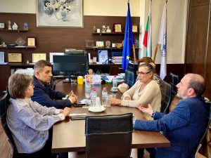 Заместник-кметът Недев се срещна с Димитър Маринов и Ели Скорчева преди русенската премиера на „Деца на света“