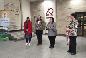 Изложба разкрива богатството на племенната култура на Индия в Стара Загора