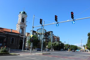 Въвеждат защитен ляв завой на ключово кръстовище в Пловдив