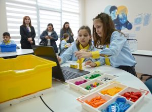 Откриха STEM център в Начално училище „Васил Левски“