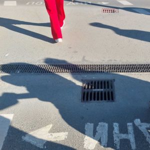 Започна почистването на дъждоприемните шахти във Варна